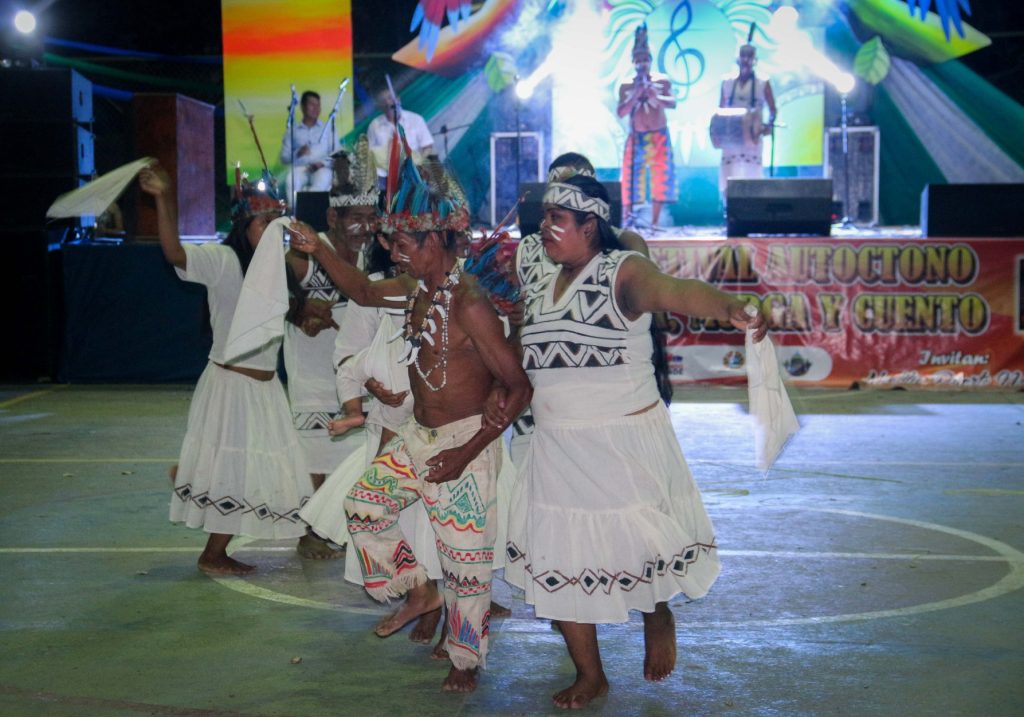 Bailes tradicionales indígenas