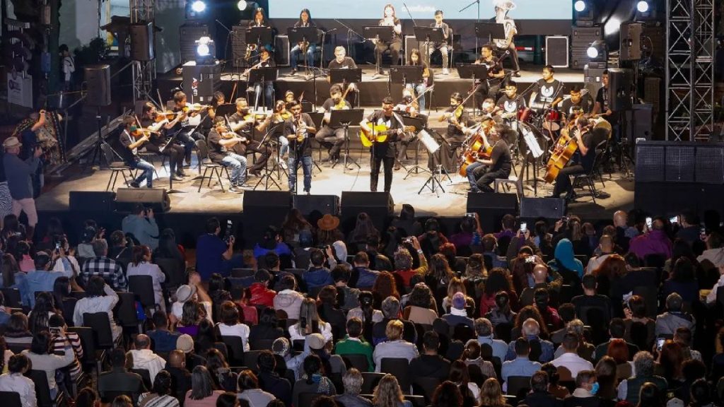 Orquesta Filarmónica Emberá Chamí