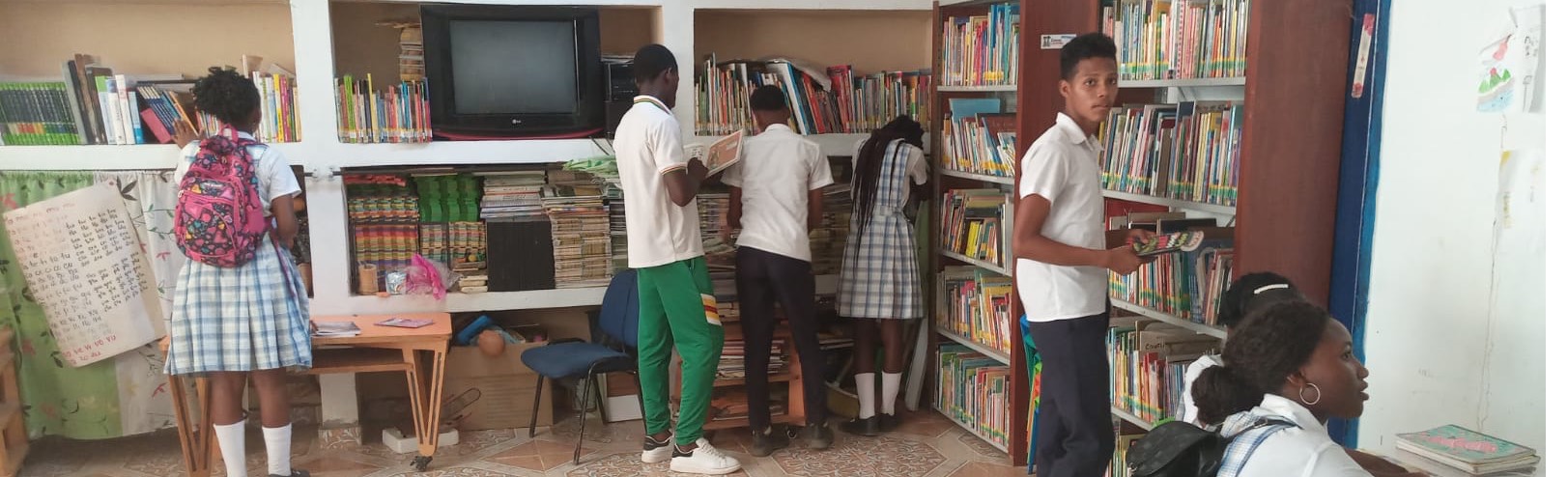 La biblioteca en Palenque que conserva la lengua tradicional - Colombia  Visible