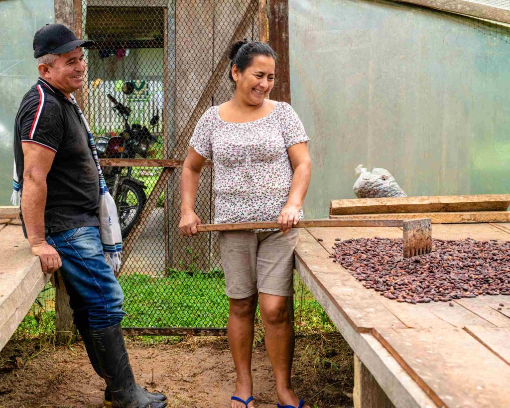 62 familias del municipio de San José del Fragua en Caquetá comenzaron a sustituir la coca por cacao desde 2007. / FOTO: Cristian García-WWF Colombia