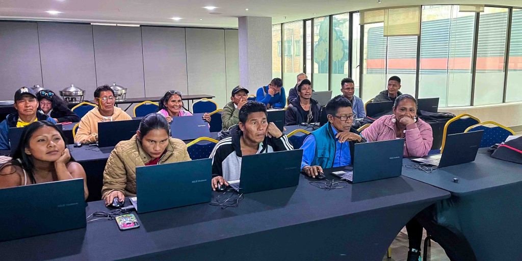 La comunidad se capacita y accede a nuevos recursos con el desarrollo de sus proyectos / Foto: Niko Jacob y Camilo Ankasi