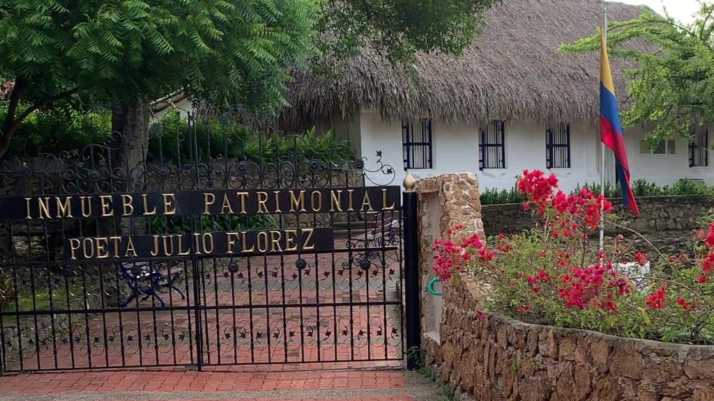 Casa Museo Julio Flórez: Esta casa museo fue la residencia del poeta colombiano Julio Flórez, quien vivió allí sus últimos años. Actualmente, es un Bien de Interés Cultural y está abierta al público para visitas