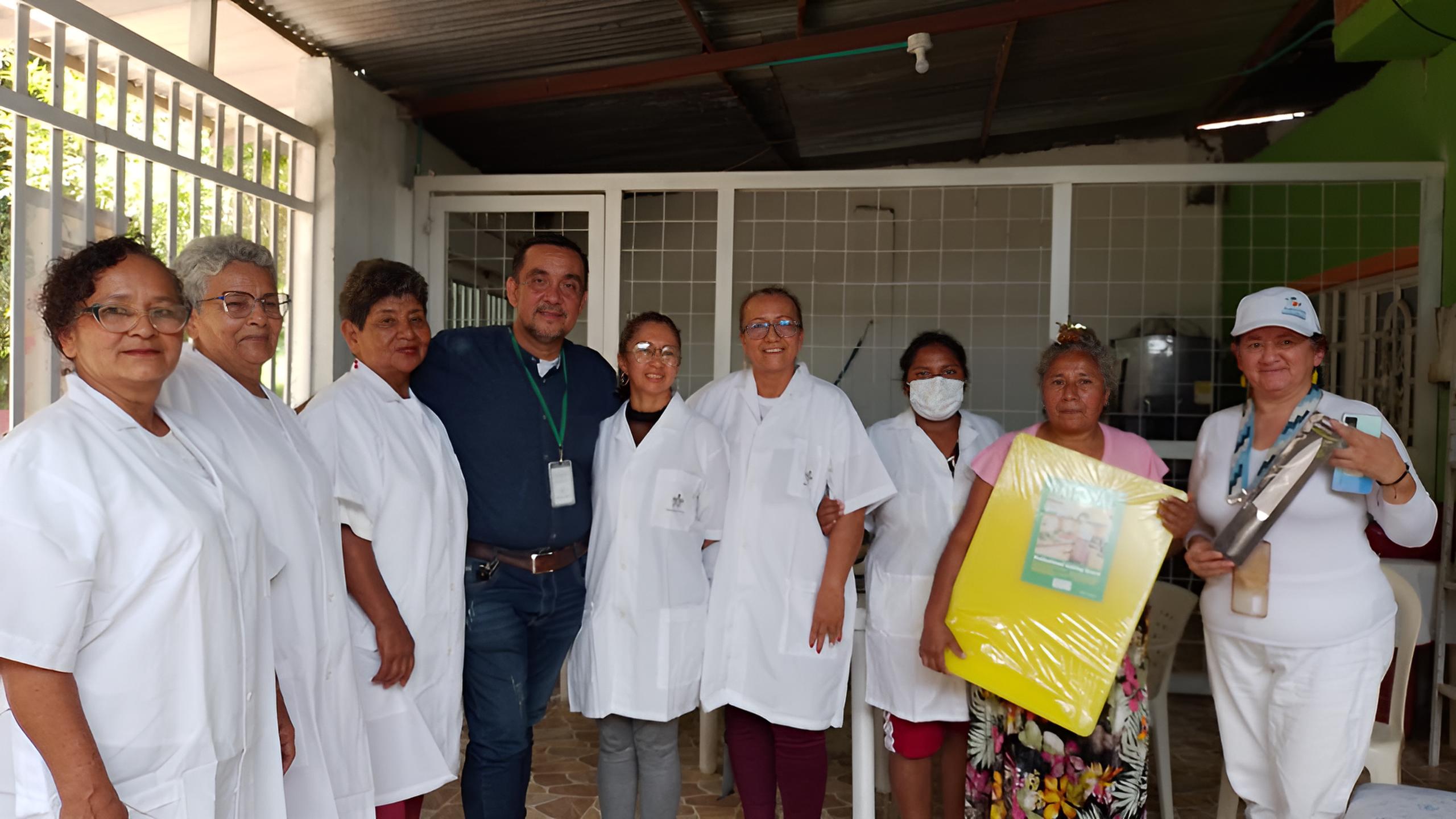 Aprendizaje, compañía y emprendimiento: así se fortalece el adulto mayor en Jerusalén con talleres del SENA