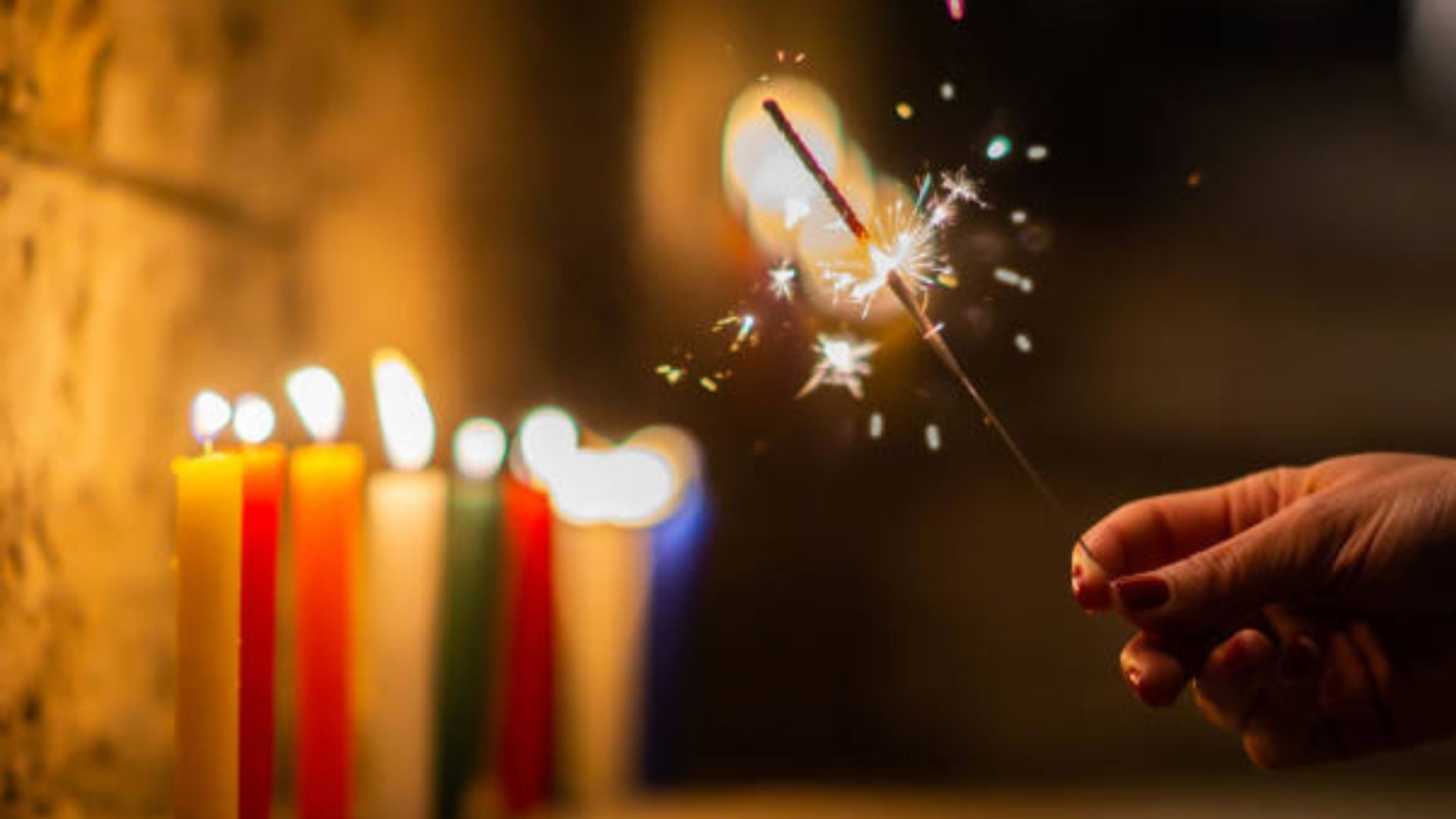 Cuando el país prende velas y tradición